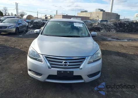 2015 Nissan Sentra Fe+ S/S/Sl/Sr/Sv z USA, uszkodzony, nr VIN 3N1AB7AP9FL651824